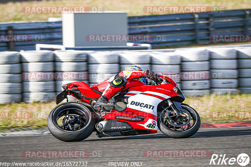 Bild #16572737 - Touristenfahrten Nürburgring Grand-Prix-Strecke (11.05.2022)