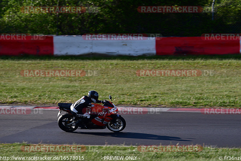 Bild #16573015 - Touristenfahrten Nürburgring Grand-Prix-Strecke (11.05.2022)