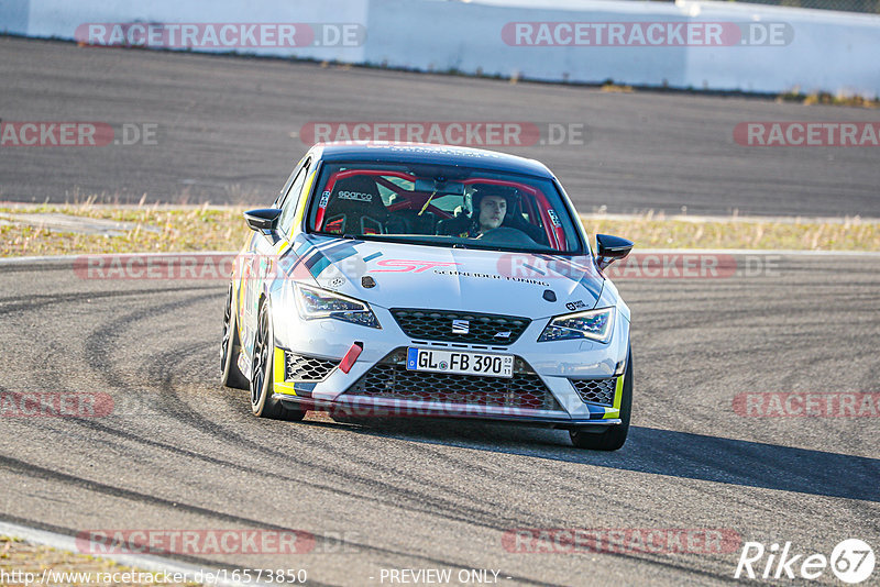 Bild #16573850 - Touristenfahrten Nürburgring Grand-Prix-Strecke (11.05.2022)