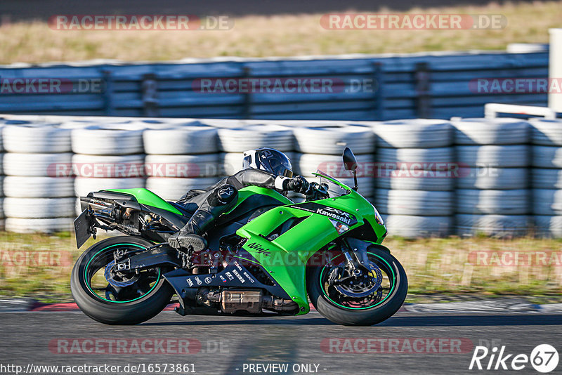 Bild #16573861 - Touristenfahrten Nürburgring Grand-Prix-Strecke (11.05.2022)