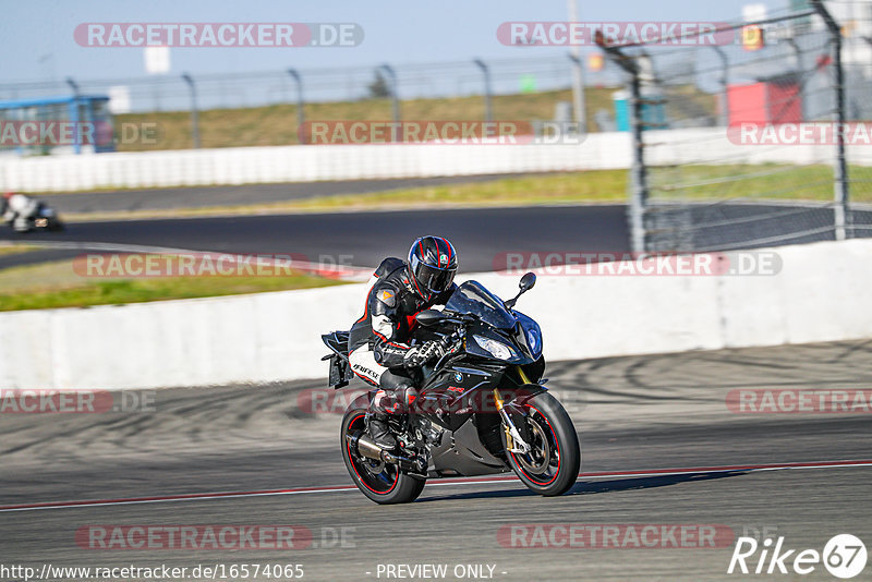 Bild #16574065 - Touristenfahrten Nürburgring Grand-Prix-Strecke (11.05.2022)