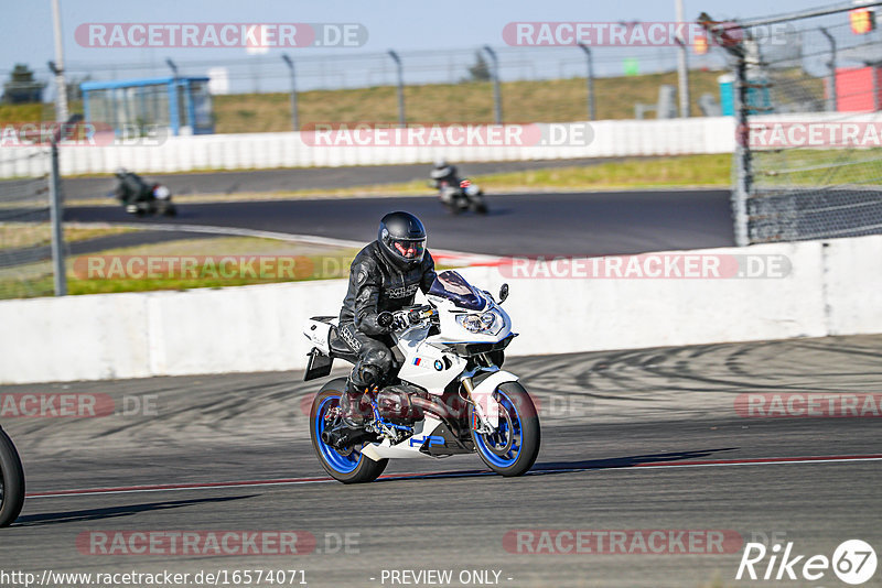 Bild #16574071 - Touristenfahrten Nürburgring Grand-Prix-Strecke (11.05.2022)