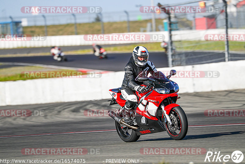 Bild #16574075 - Touristenfahrten Nürburgring Grand-Prix-Strecke (11.05.2022)