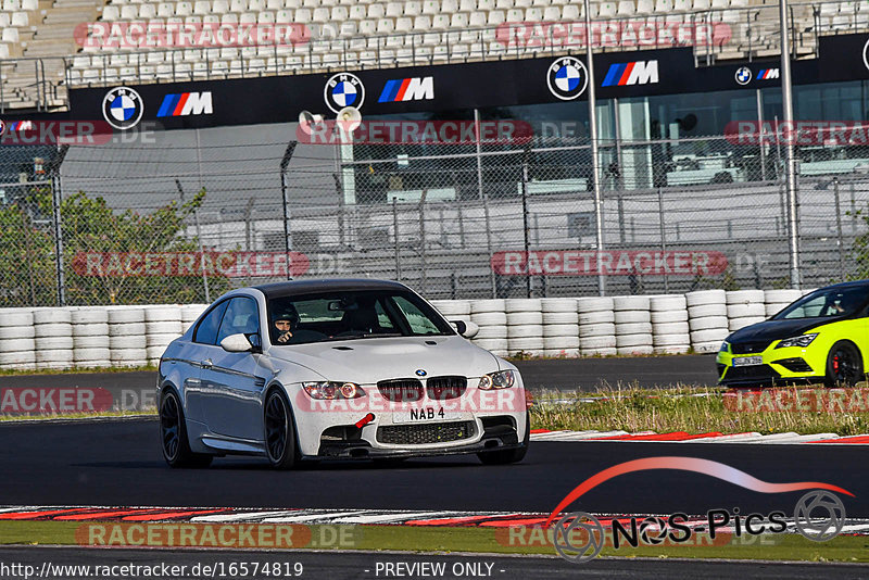 Bild #16574819 - Touristenfahrten Nürburgring Grand-Prix-Strecke (11.05.2022)