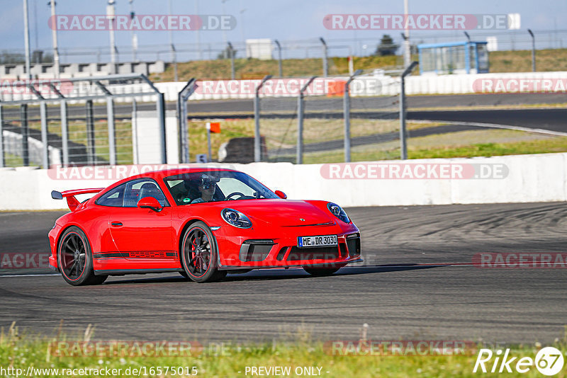 Bild #16575015 - Touristenfahrten Nürburgring Grand-Prix-Strecke (11.05.2022)