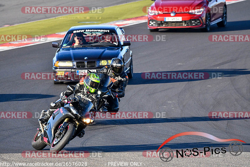 Bild #16576028 - Touristenfahrten Nürburgring Grand-Prix-Strecke (11.05.2022)