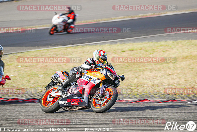 Bild #16830790 - Touristenfahrten Nürburgring Grand-Prix-Strecke (18.05.2022)