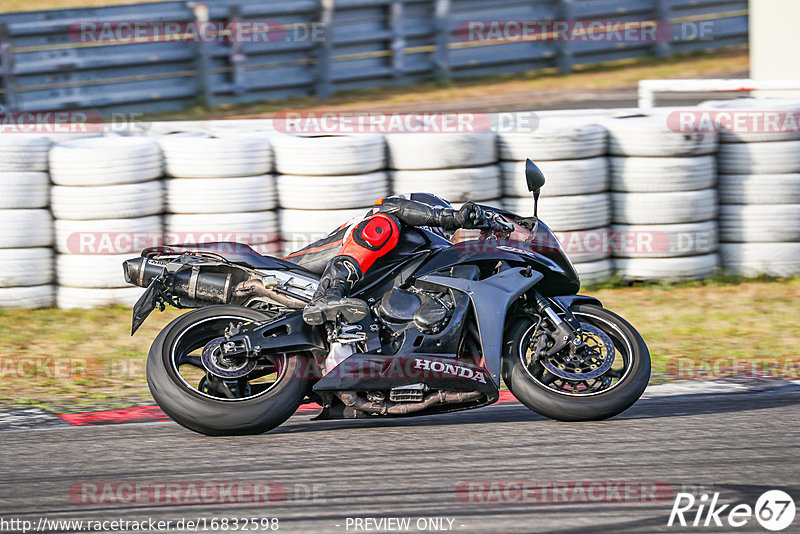 Bild #16832598 - Touristenfahrten Nürburgring Grand-Prix-Strecke (18.05.2022)