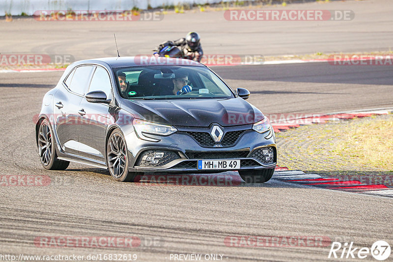 Bild #16832619 - Touristenfahrten Nürburgring Grand-Prix-Strecke (18.05.2022)