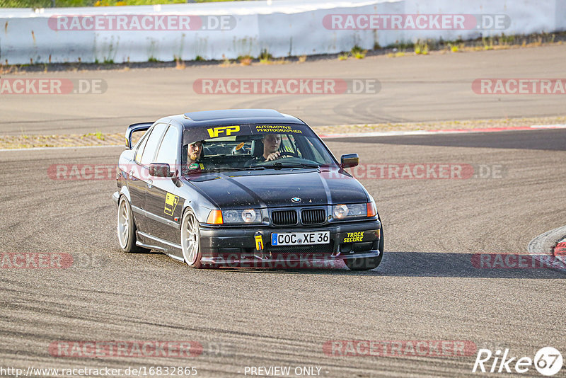 Bild #16832865 - Touristenfahrten Nürburgring Grand-Prix-Strecke (18.05.2022)