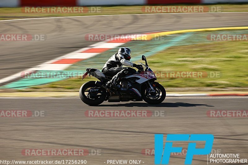 Bild #17256290 - Touristenfahrten Nürburgring Grand-Prix-Strecke (16.06.2022)