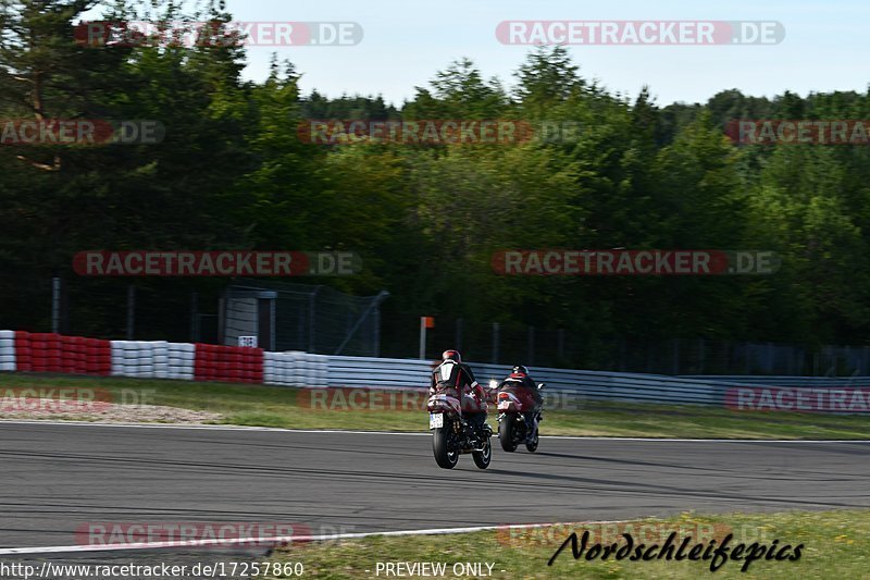 Bild #17257860 - Touristenfahrten Nürburgring Grand-Prix-Strecke (16.06.2022)