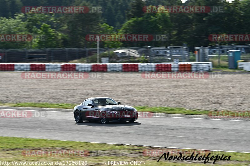 Bild #17258120 - Touristenfahrten Nürburgring Grand-Prix-Strecke (16.06.2022)