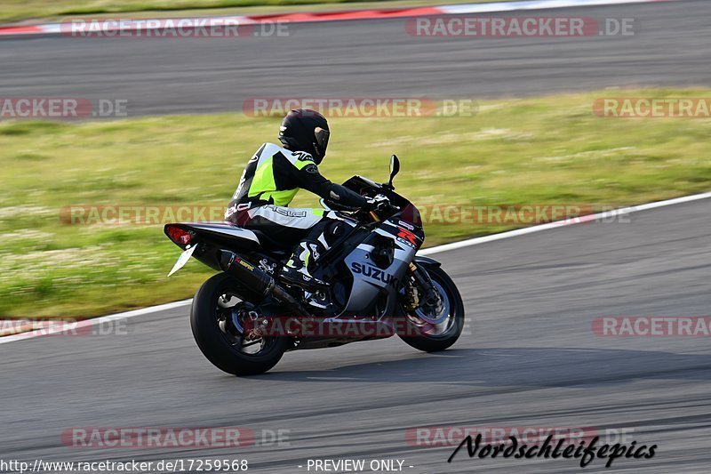 Bild #17259568 - Touristenfahrten Nürburgring Grand-Prix-Strecke (16.06.2022)