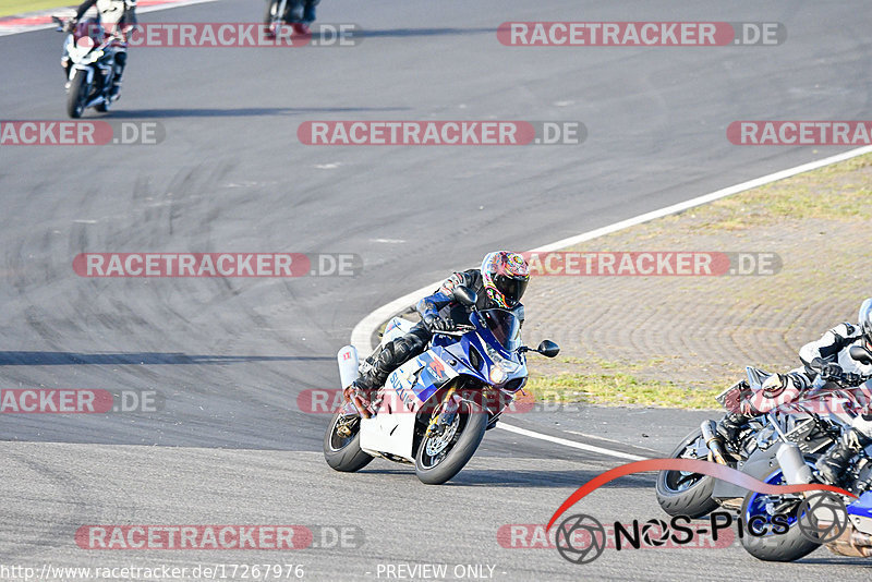 Bild #17267976 - Touristenfahrten Nürburgring Grand-Prix-Strecke (16.06.2022)