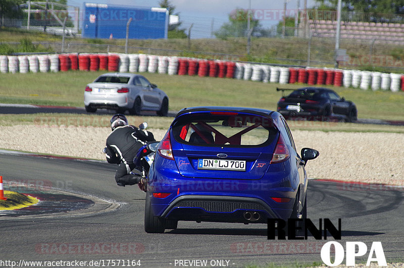 Bild #17571164 - Touristenfahrten Nürburgring Grand-Prix-Strecke (28.06.2022)