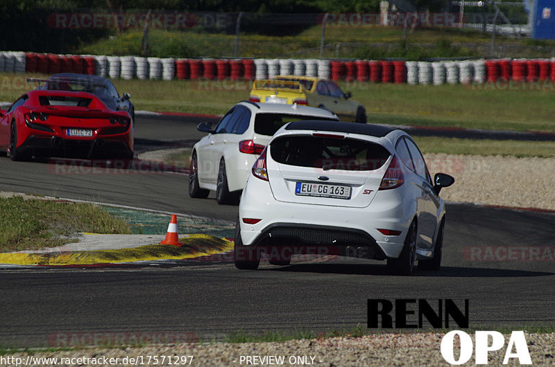 Bild #17571297 - Touristenfahrten Nürburgring Grand-Prix-Strecke (28.06.2022)