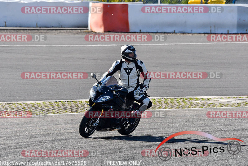 Bild #17576598 - Touristenfahrten Nürburgring Grand-Prix-Strecke (28.06.2022)