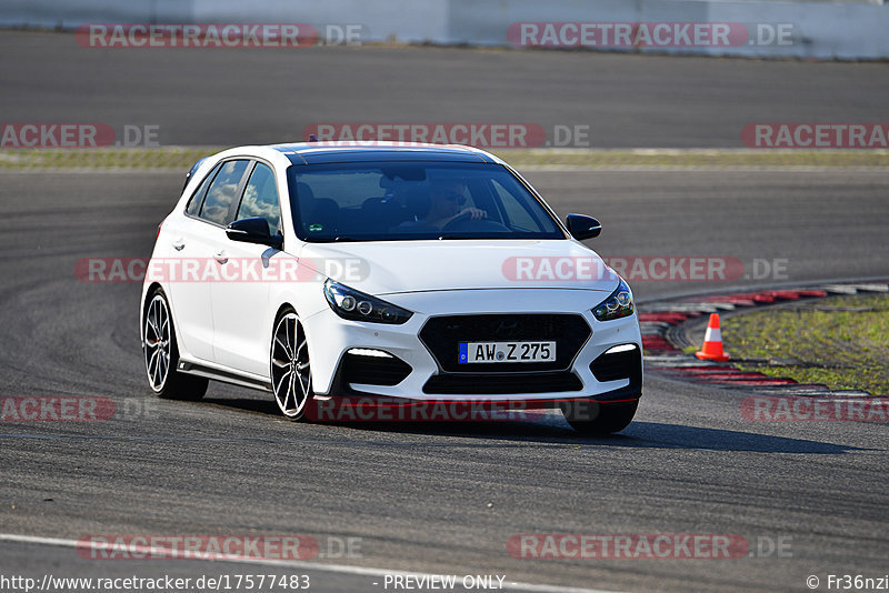 Bild #17577483 - Touristenfahrten Nürburgring Grand-Prix-Strecke (28.06.2022)