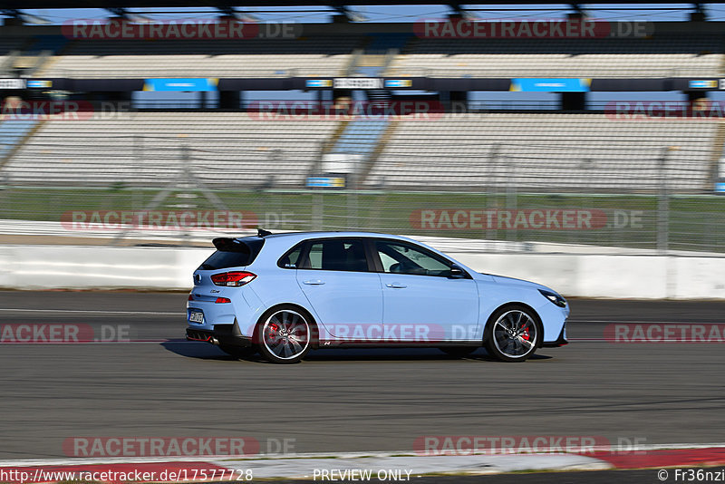 Bild #17577728 - Touristenfahrten Nürburgring Grand-Prix-Strecke (28.06.2022)