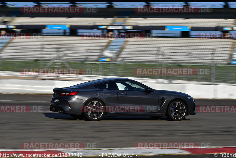 Bild #17577742 - Touristenfahrten Nürburgring Grand-Prix-Strecke (28.06.2022)