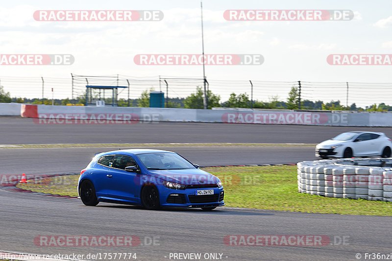 Bild #17577774 - Touristenfahrten Nürburgring Grand-Prix-Strecke (28.06.2022)