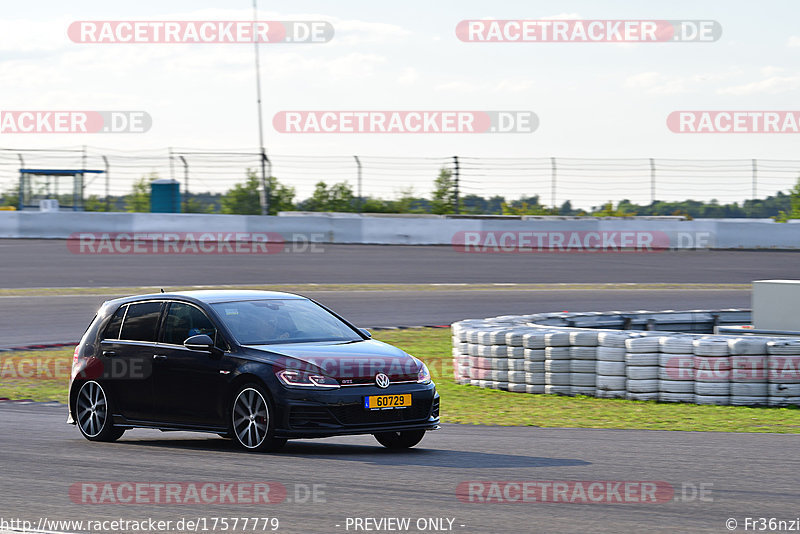 Bild #17577779 - Touristenfahrten Nürburgring Grand-Prix-Strecke (28.06.2022)