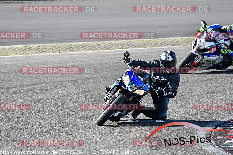 Bild #17578229 - Touristenfahrten Nürburgring Grand-Prix-Strecke (28.06.2022)