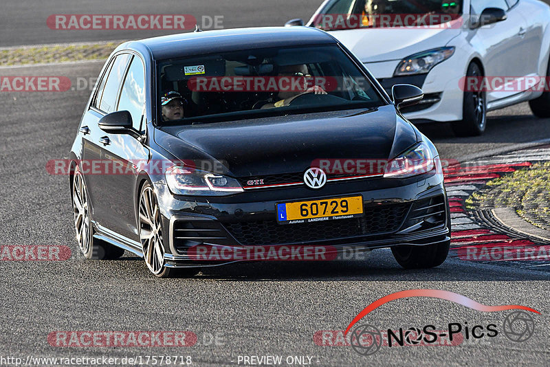 Bild #17578718 - Touristenfahrten Nürburgring Grand-Prix-Strecke (28.06.2022)