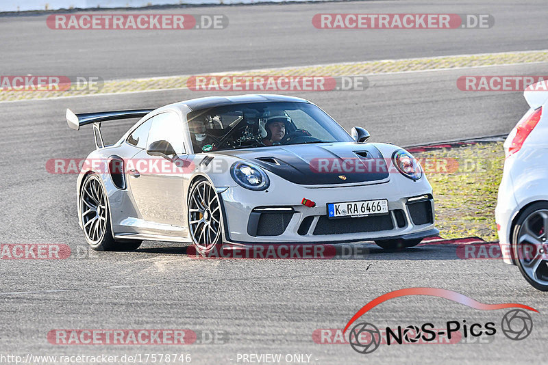 Bild #17578746 - Touristenfahrten Nürburgring Grand-Prix-Strecke (28.06.2022)