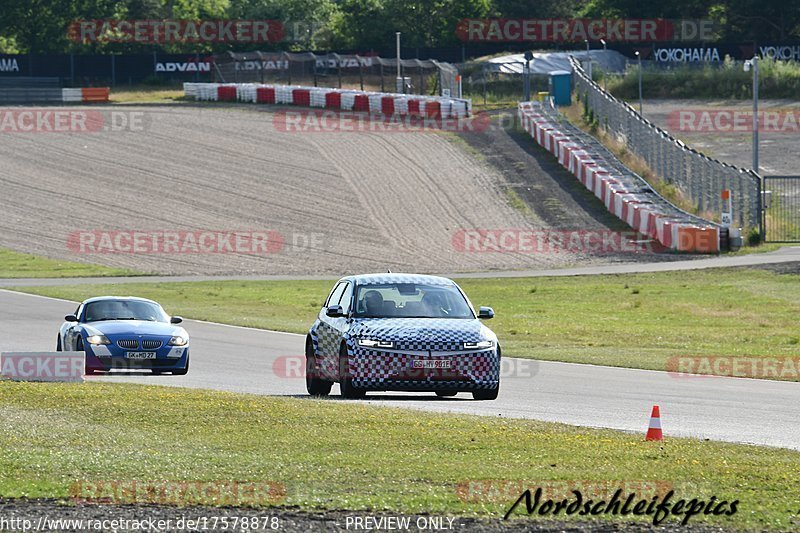 Bild #17578878 - Touristenfahrten Nürburgring Grand-Prix-Strecke (28.06.2022)