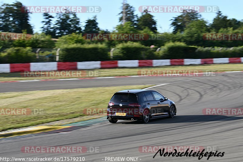 Bild #17579210 - Touristenfahrten Nürburgring Grand-Prix-Strecke (28.06.2022)