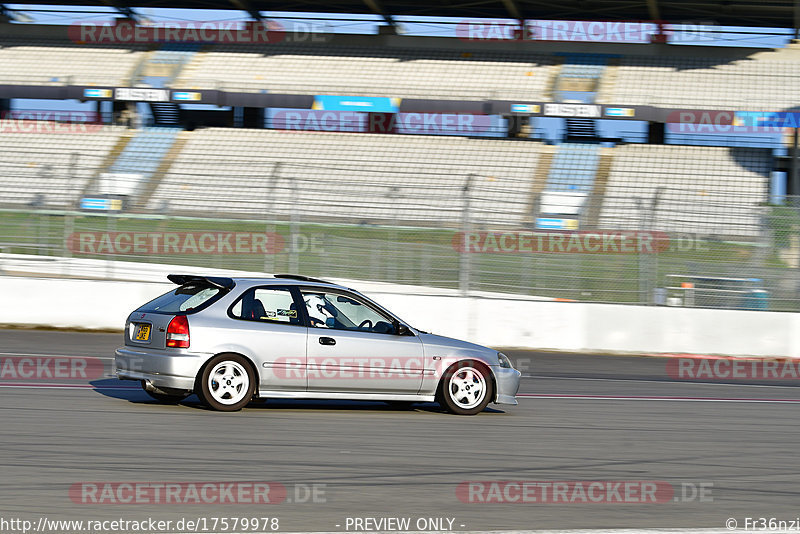 Bild #17579978 - Touristenfahrten Nürburgring Grand-Prix-Strecke (28.06.2022)