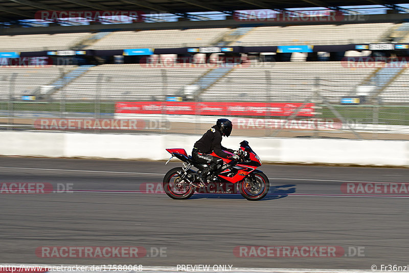 Bild #17580068 - Touristenfahrten Nürburgring Grand-Prix-Strecke (28.06.2022)