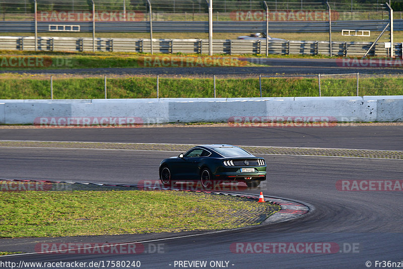 Bild #17580240 - Touristenfahrten Nürburgring Grand-Prix-Strecke (28.06.2022)