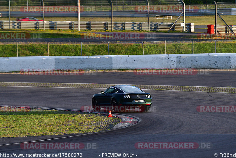 Bild #17580272 - Touristenfahrten Nürburgring Grand-Prix-Strecke (28.06.2022)