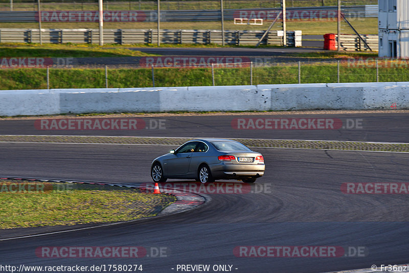 Bild #17580274 - Touristenfahrten Nürburgring Grand-Prix-Strecke (28.06.2022)