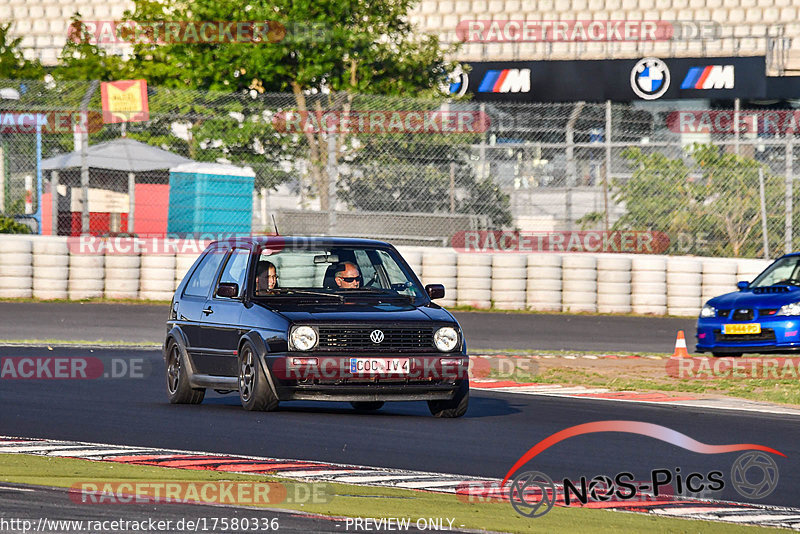 Bild #17580336 - Touristenfahrten Nürburgring Grand-Prix-Strecke (28.06.2022)