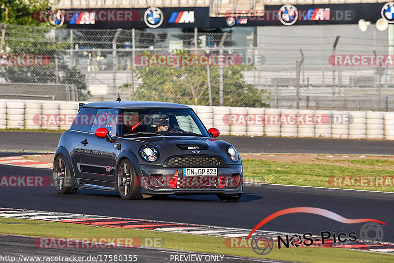 Bild #17580355 - Touristenfahrten Nürburgring Grand-Prix-Strecke (28.06.2022)