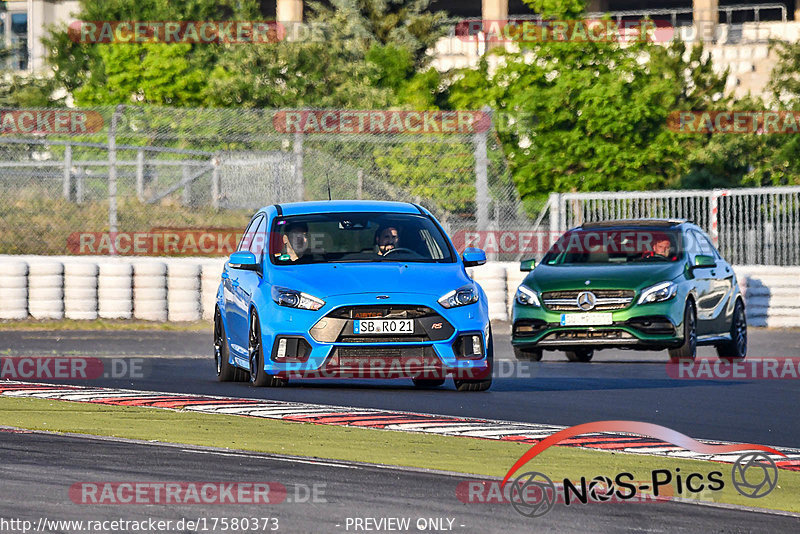 Bild #17580373 - Touristenfahrten Nürburgring Grand-Prix-Strecke (28.06.2022)