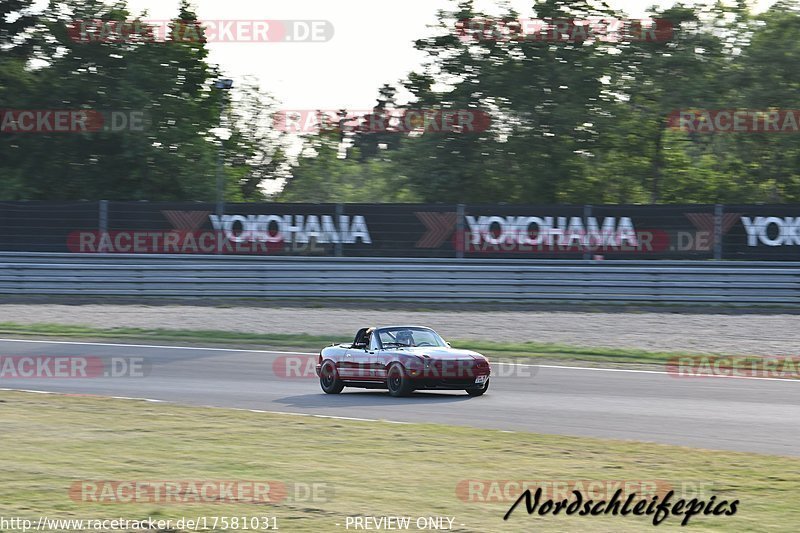 Bild #17581031 - Touristenfahrten Nürburgring Grand-Prix-Strecke (28.06.2022)