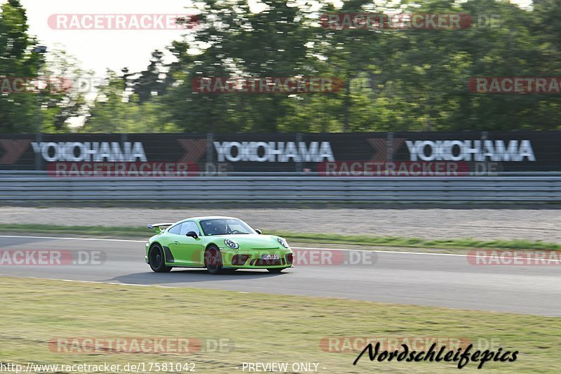 Bild #17581042 - Touristenfahrten Nürburgring Grand-Prix-Strecke (28.06.2022)