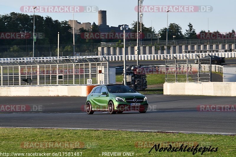 Bild #17581487 - Touristenfahrten Nürburgring Grand-Prix-Strecke (28.06.2022)