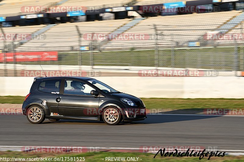 Bild #17581525 - Touristenfahrten Nürburgring Grand-Prix-Strecke (28.06.2022)