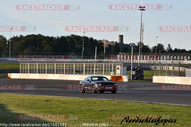 Bild #17581581 - Touristenfahrten Nürburgring Grand-Prix-Strecke (28.06.2022)