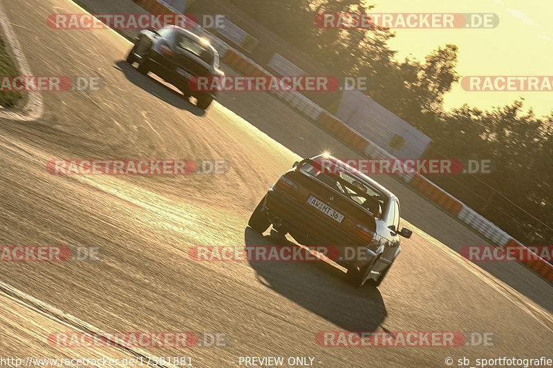 Bild #17581881 - Touristenfahrten Nürburgring Grand-Prix-Strecke (28.06.2022)