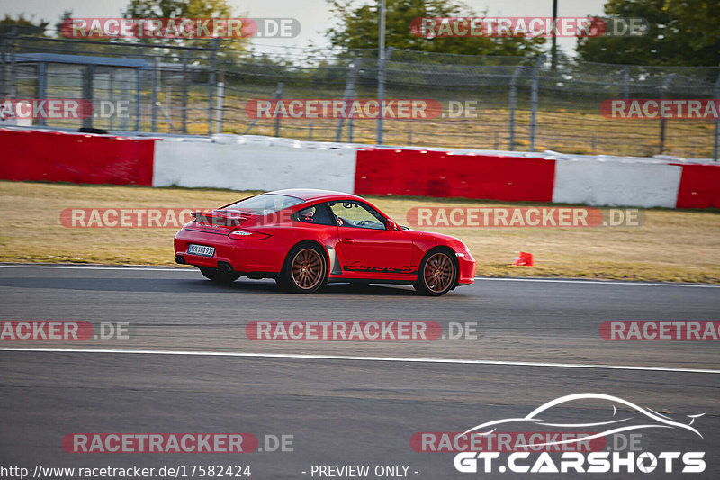 Bild #17582424 - Touristenfahrten Nürburgring Grand-Prix-Strecke (28.06.2022)