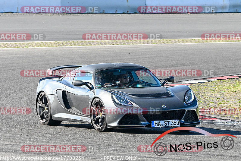 Bild #17703254 - Touristenfahrten Nürburgring Grand-Prix-Strecke (05.07.2022)