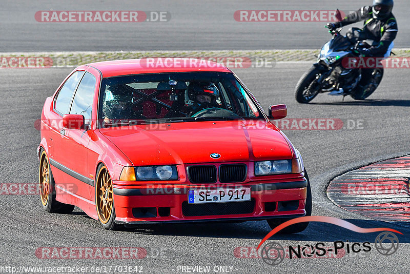 Bild #17703642 - Touristenfahrten Nürburgring Grand-Prix-Strecke (05.07.2022)