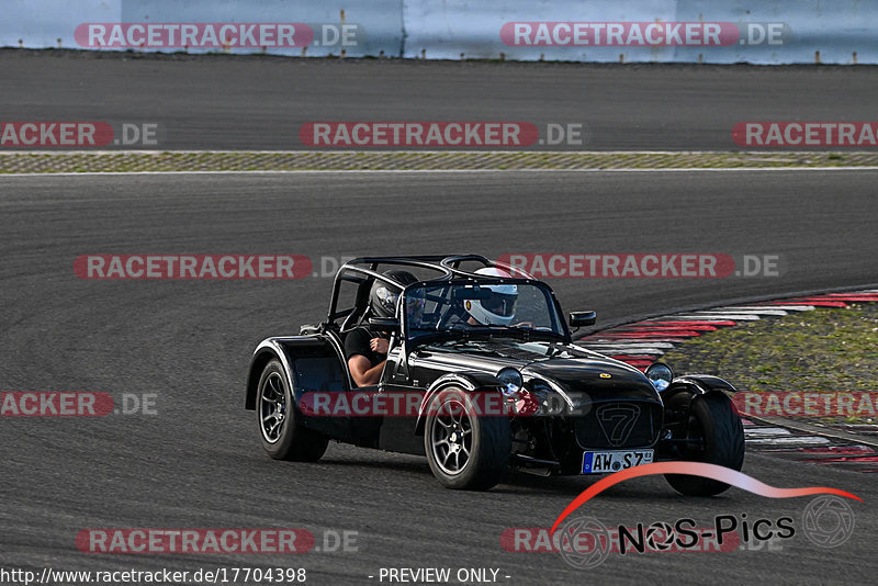 Bild #17704398 - Touristenfahrten Nürburgring Grand-Prix-Strecke (05.07.2022)